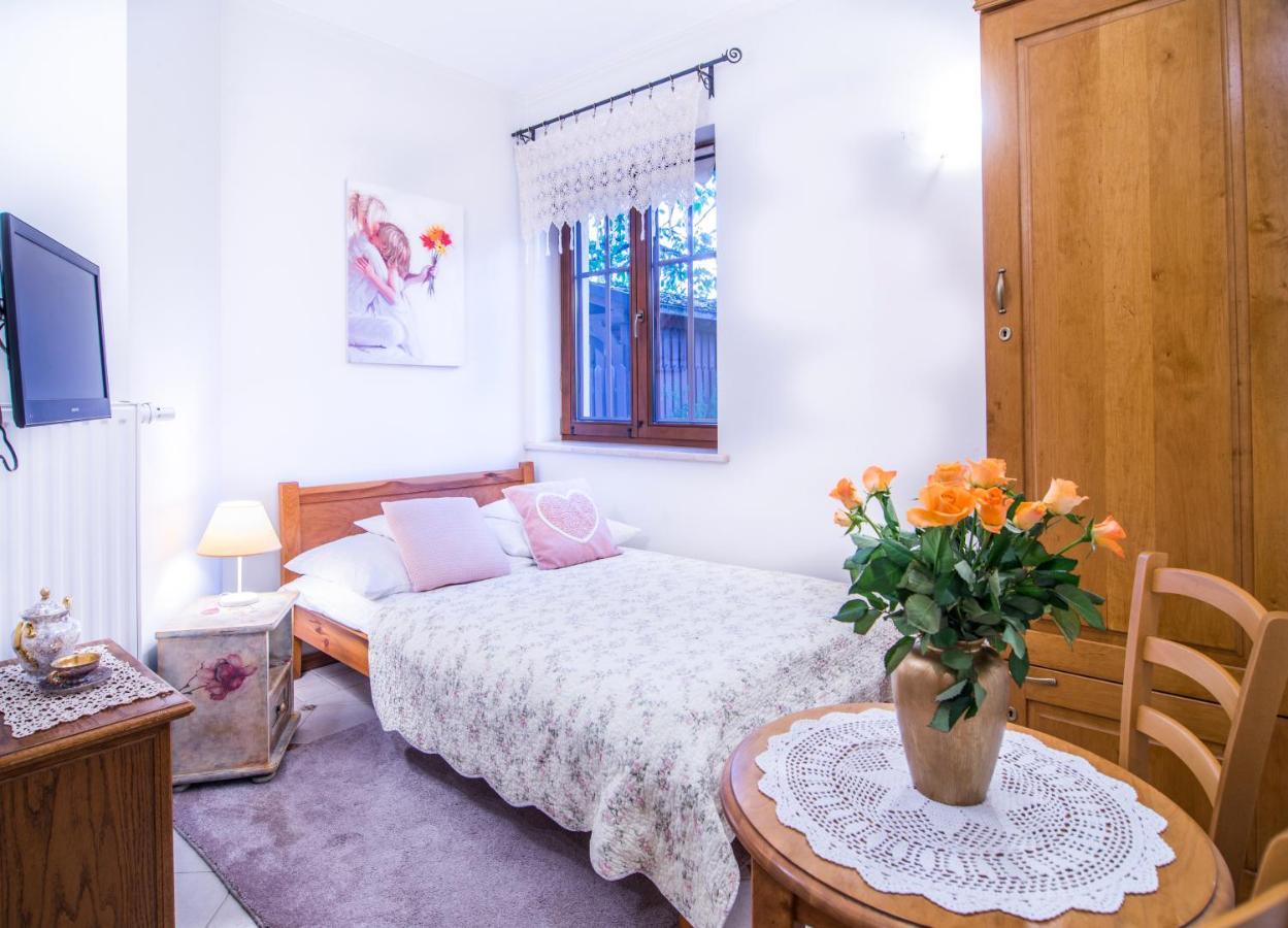 Hotel Dwa Ksiezyce Kazimierz Dolny Dış mekan fotoğraf