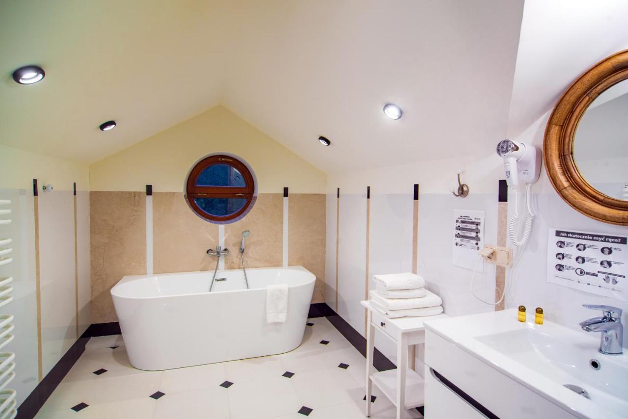 Hotel Dwa Ksiezyce Kazimierz Dolny Dış mekan fotoğraf