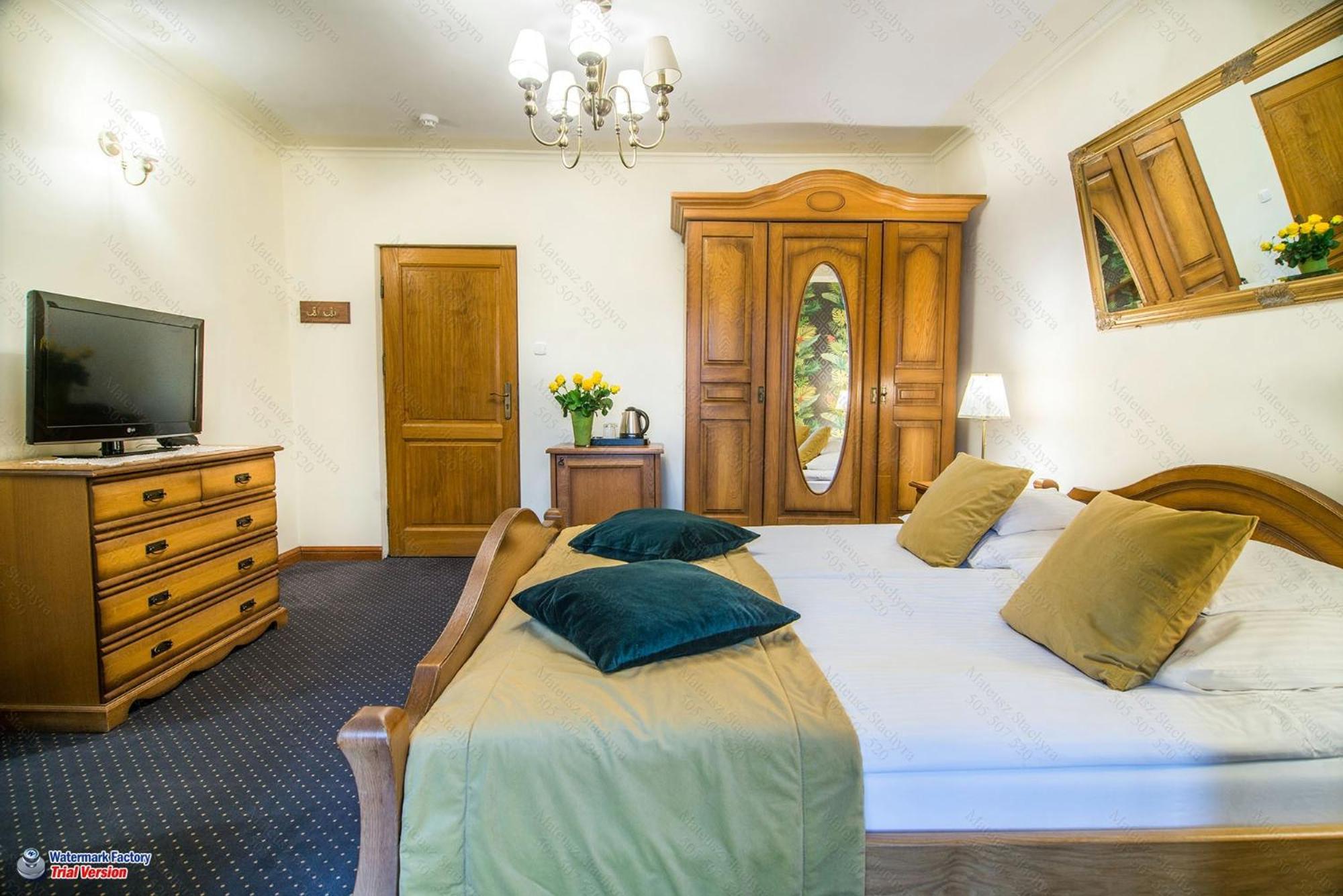 Hotel Dwa Ksiezyce Kazimierz Dolny Dış mekan fotoğraf