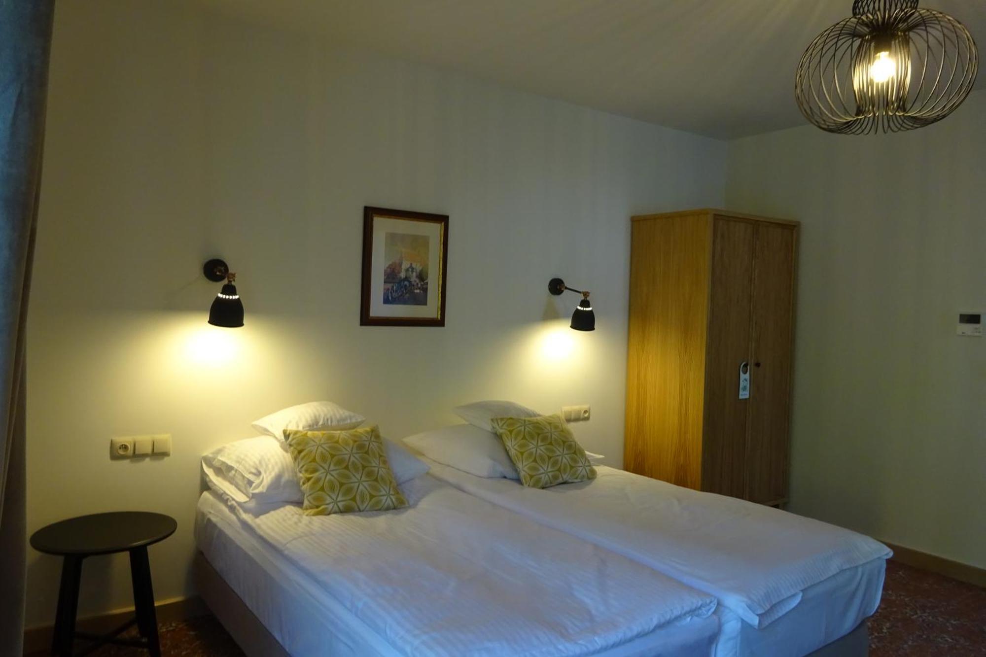 Hotel Dwa Ksiezyce Kazimierz Dolny Oda fotoğraf